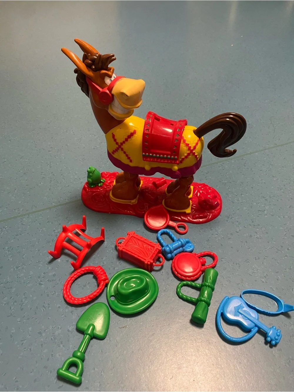 Hasbro classic saddle